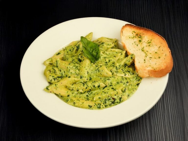 Creamy Penne Pesto