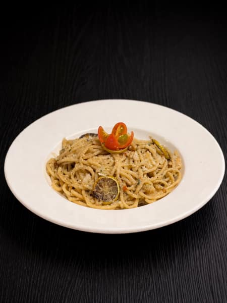 Lemon Butter Garlic Spaghetti